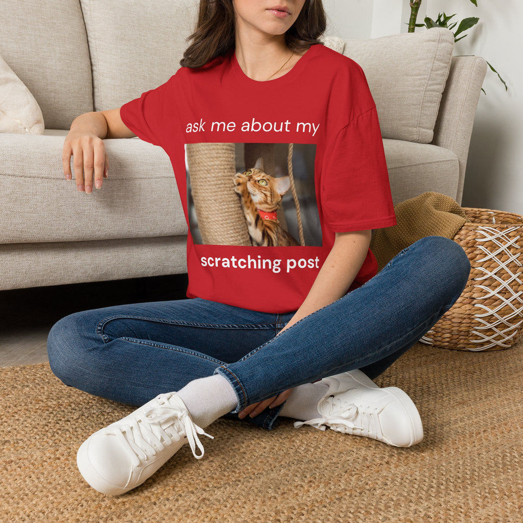 scratching post tee