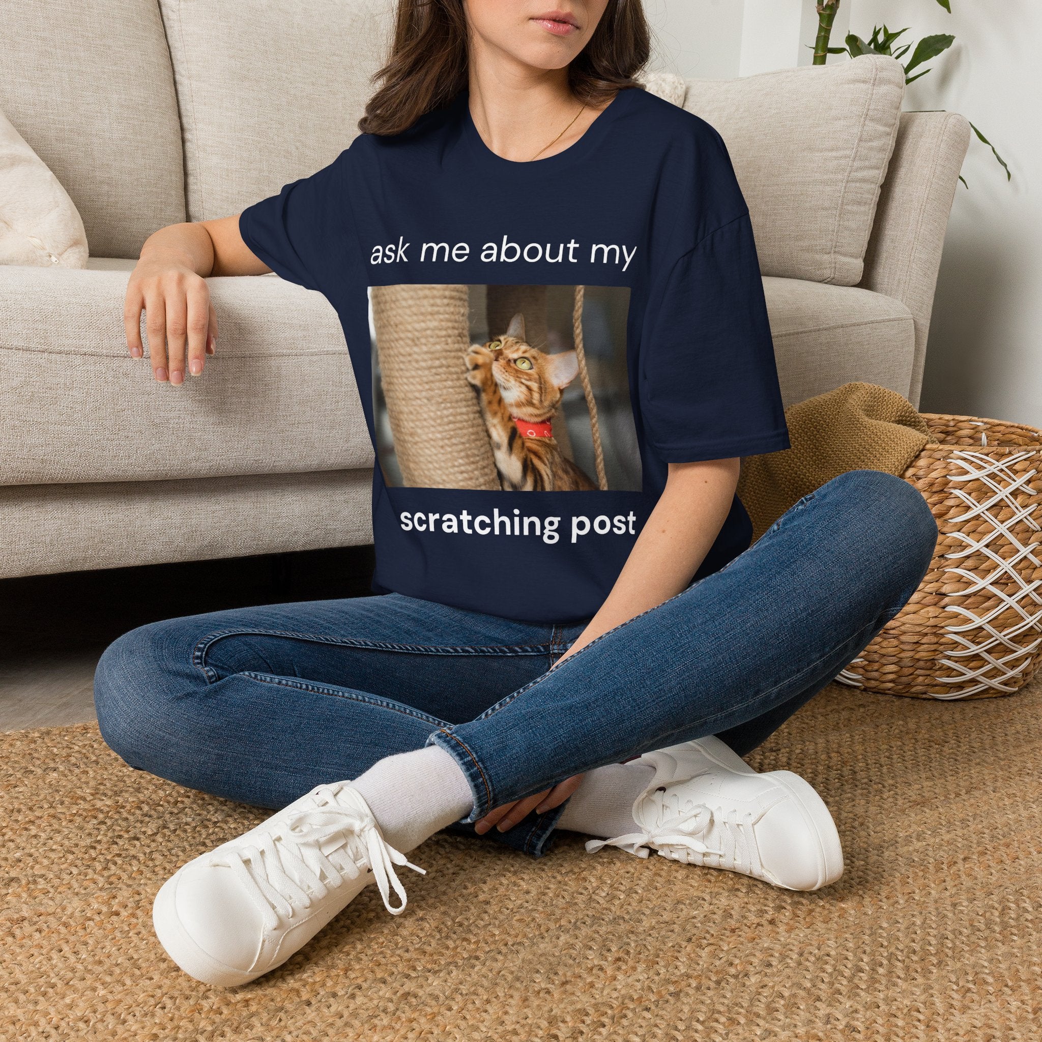 scratching post tee