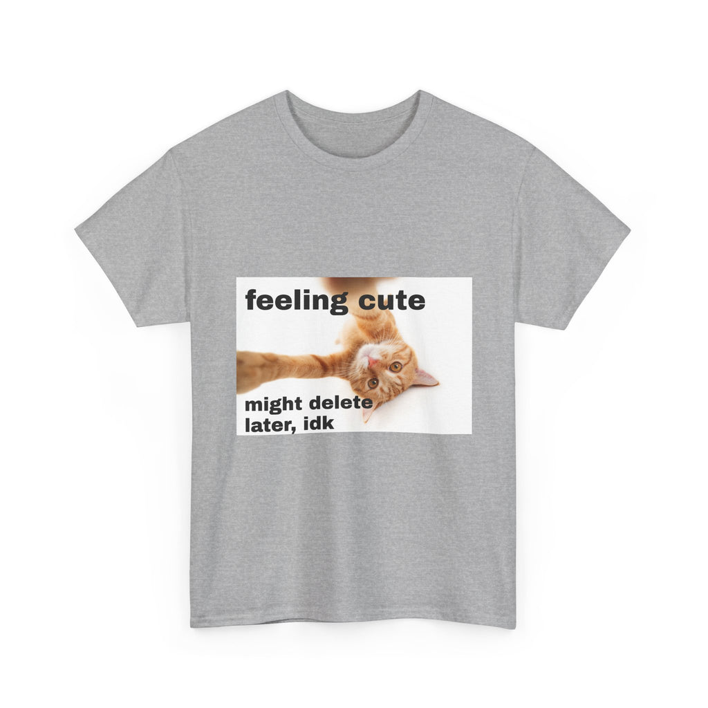 feeling cute tee